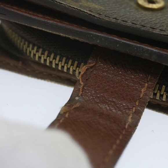 LOUIS VUITTON Monogram Compact Zip Wallet M61667 LV Auth 63160 - Picture 10 of 15